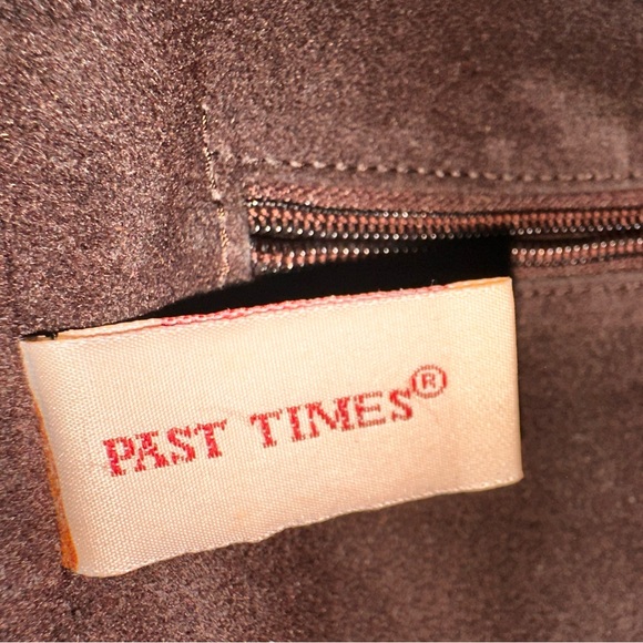 Past Time Leather Large Vintage Crossbody Adjustable Shoulder Saddle Bag, Tooled - Picture 13 of 16